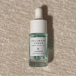 Fullmoon Serum - multifunctional water serum
